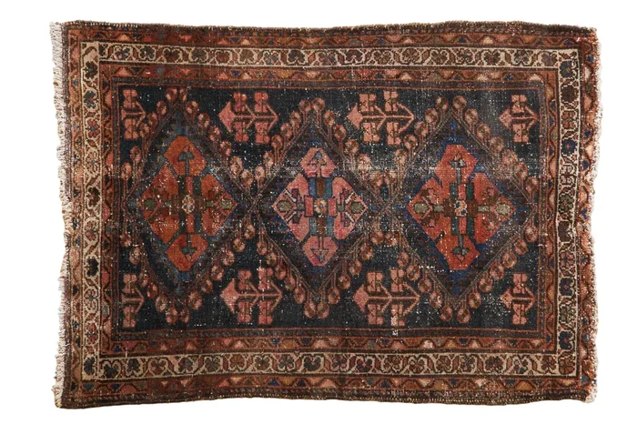 2.5×4 Antique Mehriban Rug