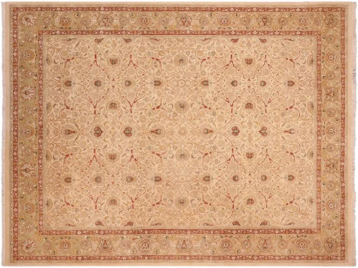 Antique Vegetable Dyed Taj Ivory/Green Wool Rug – 8’0” x 10’2”