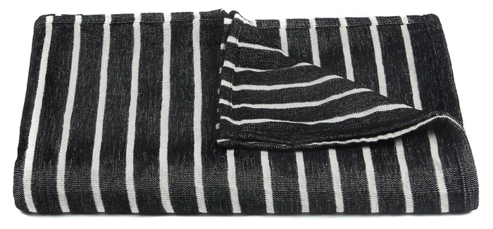 Chandra Aria TH-ARI51601 Black/White Throw