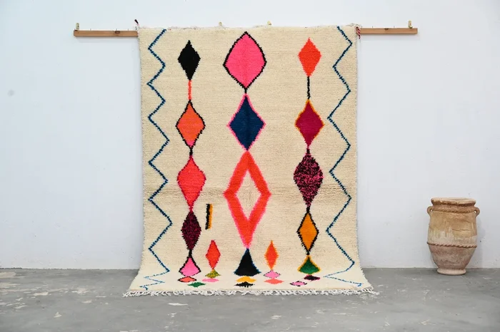 Handmade Azilal Rug, 237 x 155 cm, AZO-505