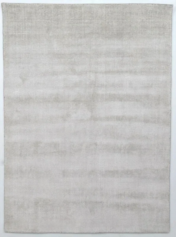 Weft Silver Hand woven floor rug